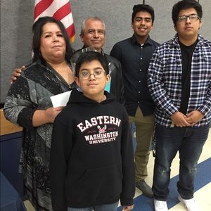 Meet your Posher, Maria